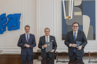 Δημόσια Ωνάσεια Σχολεία: Υπογράφηκε η σύμβαση δωρεάς μεταξύ του Ιδρύματος Ωνάση και του Ελληνικού Δημοσίου