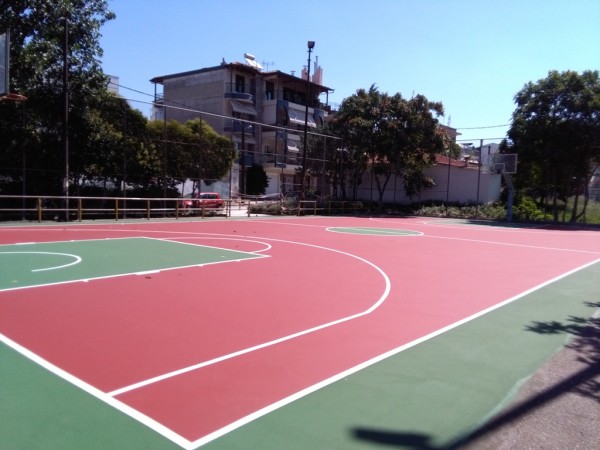 Παραδίδονται ανακαινισμένα στη νεολαία 3 ανοιχτά γήπεδα μπάσκετ στο Δήμο Παύλου Μελά