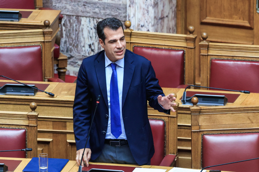 Δόγμα «Τραμπ» από Πλεύρη στο Μεταναστευτικό: «Φυλακή ή επιστροφή» - Τι είπε για τους «νεκρούς στα σύνορα»