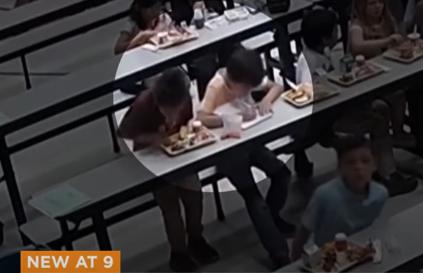 8χρονος έσωσε με λαβή Χάιμλιχ συμμαθητή του που πνιγόταν από σταφύλι