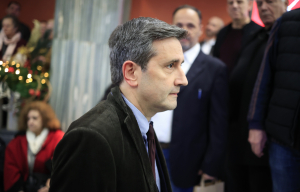 Ο Γιώργος Χουλιαράκης καταρρίπτει τους μύθους του κυβερνητικού αφηγήματος