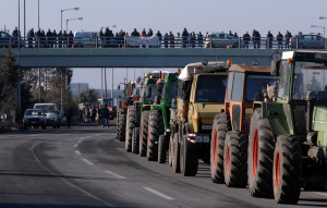 Διεκόπη για τις 7 Μαρτίου η δίκη των αγροτοσυνδικαλιστών για τις κινητοποιήσεις του μπλόκου της Νίκαιας