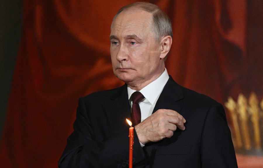 Ο Πούτιν κήρυξε εκεχειρία στην Ουκρανία και πήγε στην εκκλησία για την Ανάσταση (βίντεο)