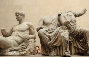 Παραιτήθηκε και ο υποδιευθυντής του Βρετανικού Μουσείου μετά το σκάνδαλο με τις κλοπές αρχαιοτήτων