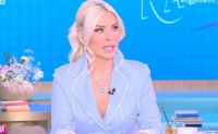 Αιχμηρή η Κατερίνα Καινούργιου: «Είναι κακό τηλεοπτικό προϊόν – Δεκαετίες πίσω» (Βίντεο)