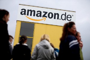 Βαριά καμπάνα της Κομισιόν και στην Amazon