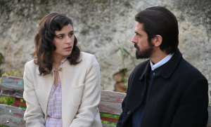 «Άγιος Έρωτας»: Η Χλόη δεν εγκαταλείπει την Ελένη