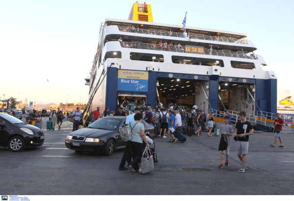 Ψαλτοπούλου: «Οι ανεμβολίαστοι άνω των 60 πρέπει να φοράνε μάσκα παντού» (βίντεο)