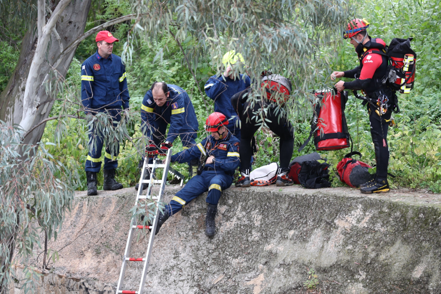 Ζαγόρι: Διάσωση γυναίκας που τραυματίστηκε στους καταρράκτες Νεγάδων