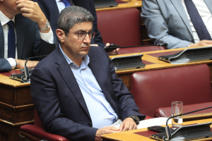 Επιτροπή Δεοντολογίας: Εισηγείται άρση ασυλίας Αυγενάκη για το επεισόδιο στο αεροδρόμιο «Ελ. Βενιζέλος»