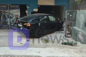 Κηφισιά: Τροχαίο με Tesla και δύο τραυματίες