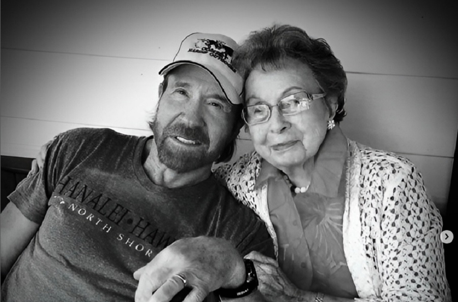 Πέθανε η μητέρα του Τσακ Νόρις σε ηλικία 103 ετών