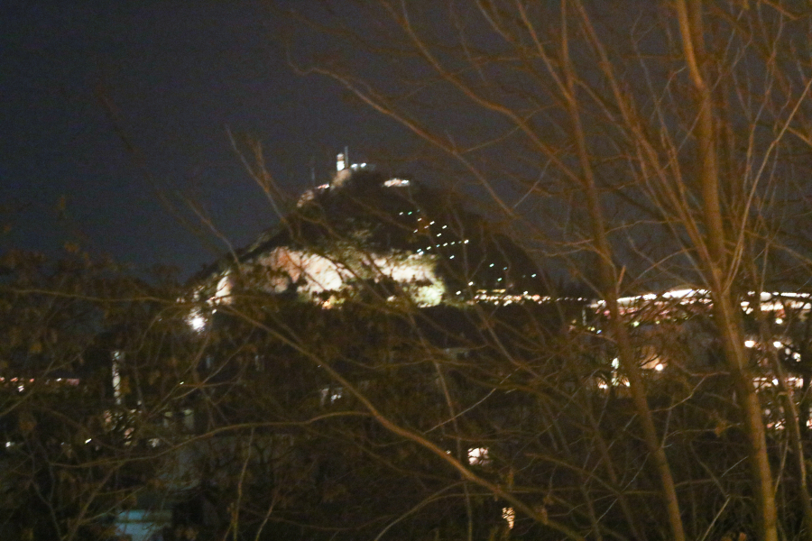 Δήμος Αθηναίων: Ανοίγει απόψε τα μεσάνυχτα ο λόφος του Λυκαβηττού