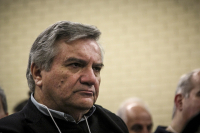 Ο Καστανίδης επικοινωνεί με τον Ανδρουλάκη μόνο μέσω... ερτζιανών