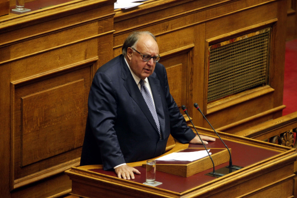 Θεόδωρος Πάγκαλος: Ο Οτσαλάν, τα Ίμια και οι πολιτικοί σταθμοί που σημάδεψαν την πορεία του