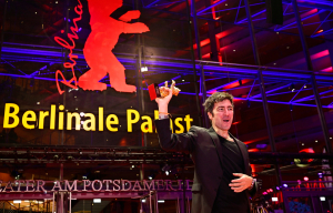 76ο Φεστιβάλ Βερολίνου: Χρυσή Αρκτος στα «Κίτρινα Γράμματα» του Ιλκέρ Τσατάκ