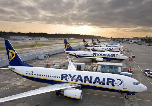 Ryanair: Ανακοίνωσε χιλιάδες ακυρώσεις πτήσεων και στην Ελλάδα