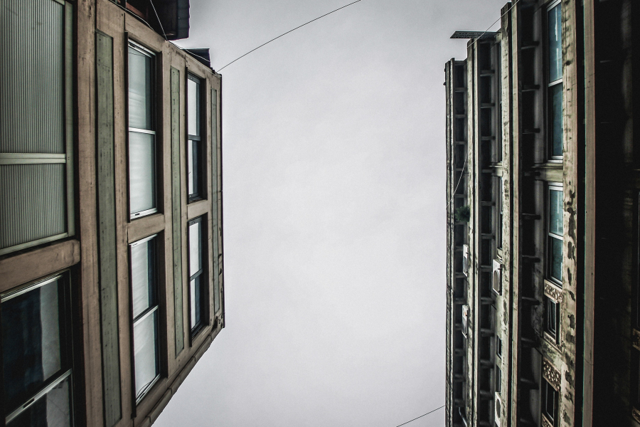 Μείωση ΕΝΦΙΑ για ασφαλισμένες κατοικίες: Ποιοι δικαιούνται έκπτωση και πώς υποβάλλεται η αίτηση