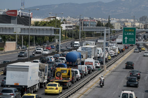 Μέχρι πόσα άτομα επιτρέπονται στο αυτοκίνητα από σήμερα - Τι ισχύει για τα παιδιά