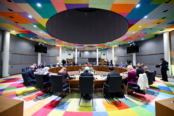 Σύνοδος Κορυφής: Οι 5 Ευρωπαίοι που θα χαράξουν τη... γραμμή απέναντι στον Τραμπ