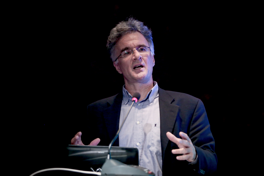 Υπερεργασία ή βιώσιμη ευημερία;