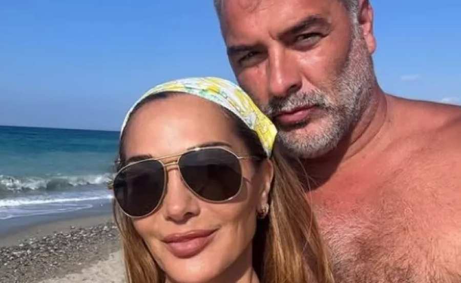 Το τηλεφώνημα του Βασίλη Μπισμπίκη στη Δέσποινα Βανδή μετά το τροχαίο