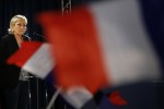 Δημοσκόπηση: Ισοπαλία Μακρόν - Λεπέν στον α' γύρο των προεδρικών εκλογών