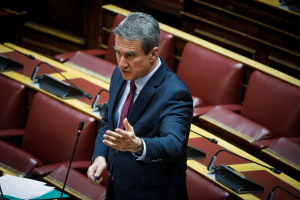 Ερώτηση Λοβέρδου σε Δένδια για το θρίλερ με τα δύο τάνκερ: «Γιατί γίνεται λόγος για αντίποινα;»