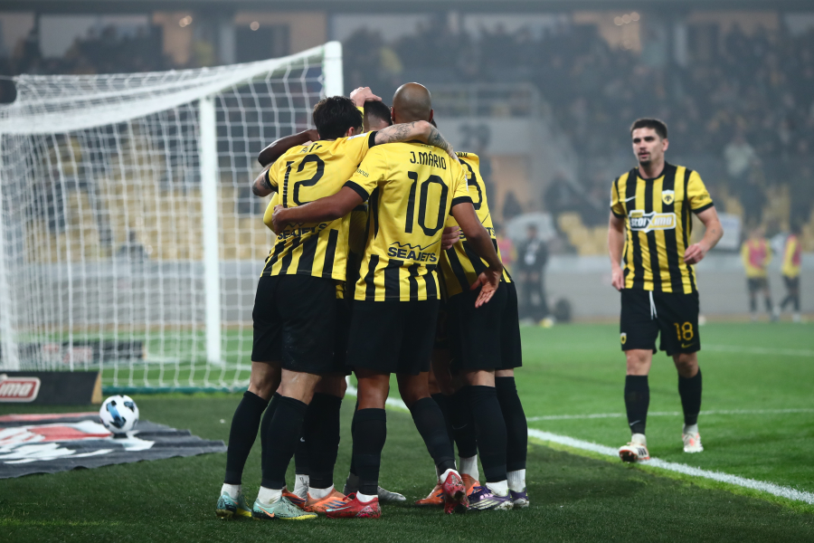 ΑΕΚ - Ατρόμητος 4-1: Ο Λούκα Γιόβιτς έδωσε το τρίποντο στην Ένωση με δύο γκολ