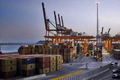 Στάση εργασίας των εργαζομένων στις προβλήτες ΙΙ και ΙΙΙ του Πειραιά