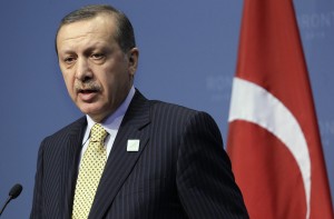 Ερντογάν σε ΕΕ: «Μιλάτε για τους 2 Ελληνες αλλά οχι για τους 8 Τούρκους»