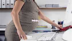 Τι ισχύει για την άδεια μητρότητας στον ιδιωτικό και δημόσιο τομέα