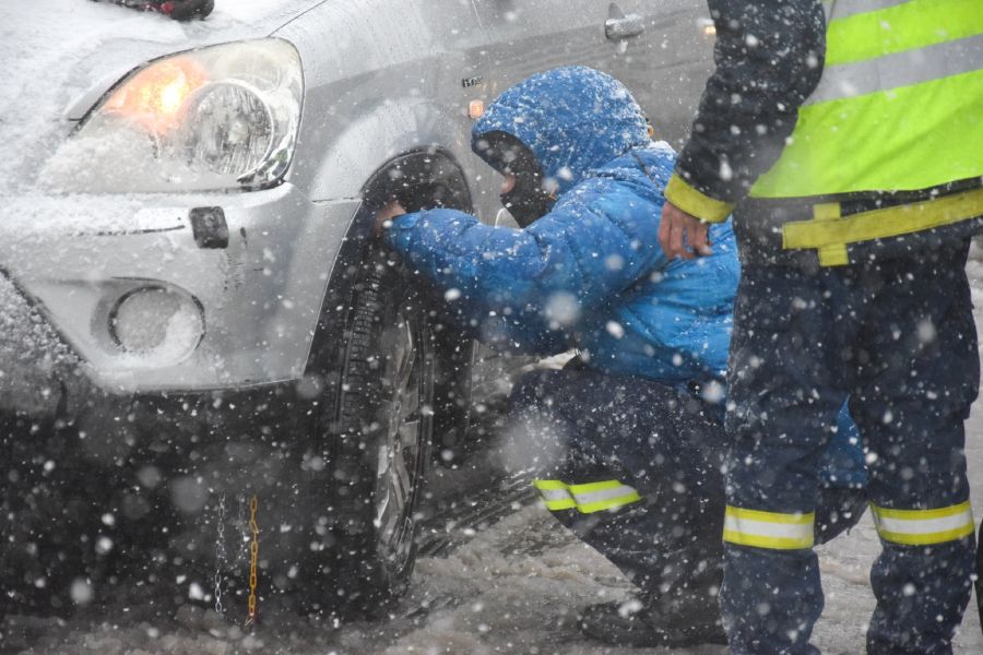 Κακοκαιρία: Πού είναι απαραίτητες οι αντιολισθητικές αλυσίδες στη Δυτική Μακεδονία