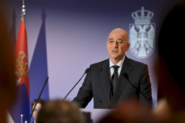 Επικοινωνία Δένδια με τον αναπληρωτή πρωθυπουργό του Κατάρ για τις εξελίξεις στη Μέση Ανατολή