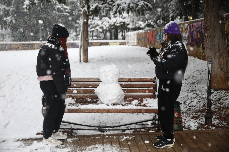 Κολυδάς: Επιμένει ο χιονιάς - Σφοδρές καταιγίδες από Τετάρτη και κακοκαιρία διαρκείας