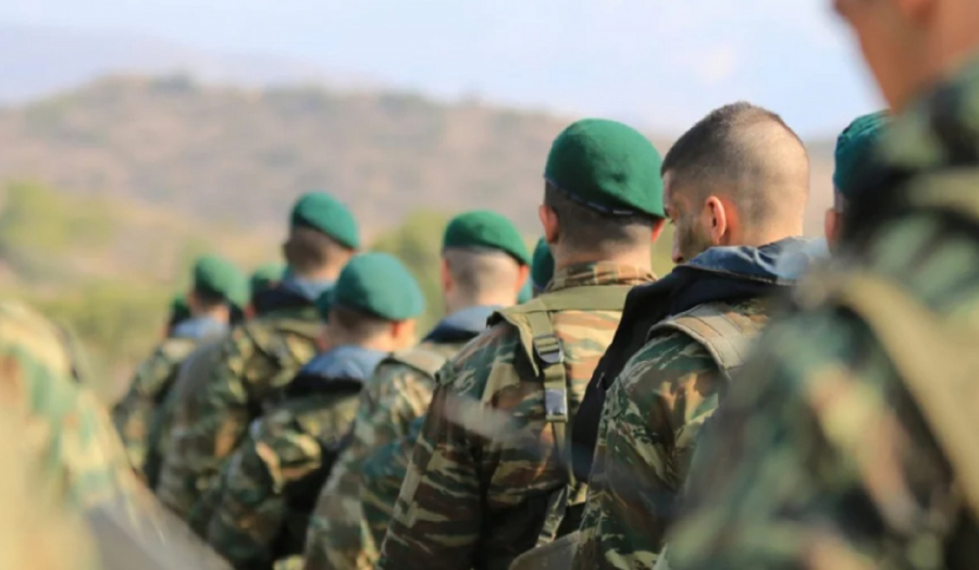 Έρχονται 1.700 μόνιμες προσλήψεις στον στρατό