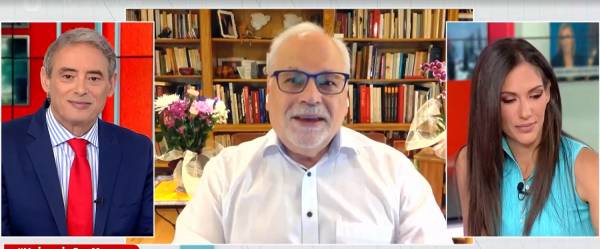 Παυλάκης: «Ανησυχητικά τα πρώτα δείγματα απ' το άνοιγμα τις μέρες του Πάσχα», τι είπε για ενδεχόμενο νέου κύματος