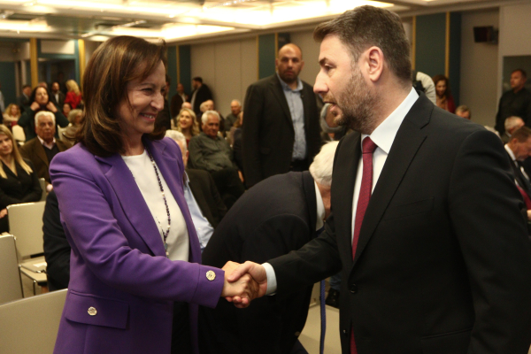 Θα «αδειάσει» ο Νίκος την Άννα;