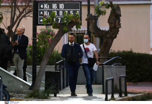 Κωνσταντίνος Φλώρος: Ποινική δίωξη σε βαθμό κακουργήματος για βιαιοπραγία κατά βουλευτή του άσκησε ο εισαγγελέας