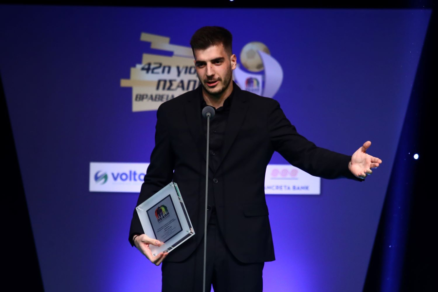 Βραβεία ΠΣΑΠΠ: Κορυφαίος Έλληνας ποδοσφαιριστής ο Ιωαννίδης!
