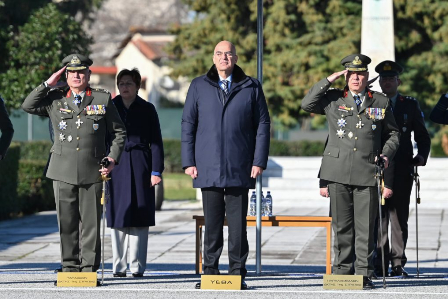 Παρουσία Δένδια η τελετή παράδοσης - παραλαβής Διοικητή 1ης Στρατιάς EU-OHQ