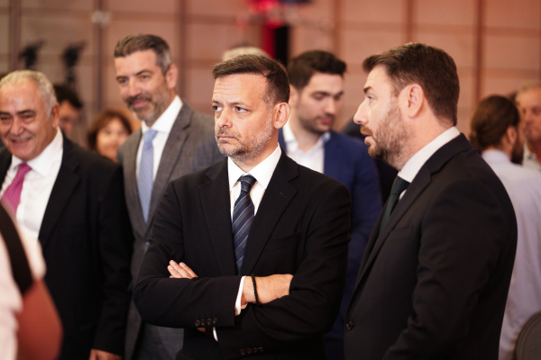 «Πάμε τώρα»: Ο Χάρης Δούκας και επίσημα υποψήφιος για την ηγεσία του ΠΑΣΟΚ