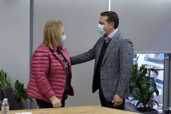 Τετ α τετ Τσίπρα-Παγώνη στην Κουμουνδούρου για την κατάσταση του ΕΣΥ - ΕΙΝΑΠ: 148 οι διασωληνωμένοι ασθενείς εκτός ΜΕΘ