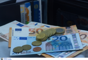 Έρχεται από Σεπτέμβρη νέο voucher 300 ευρώ - Οι δικαιούχοι