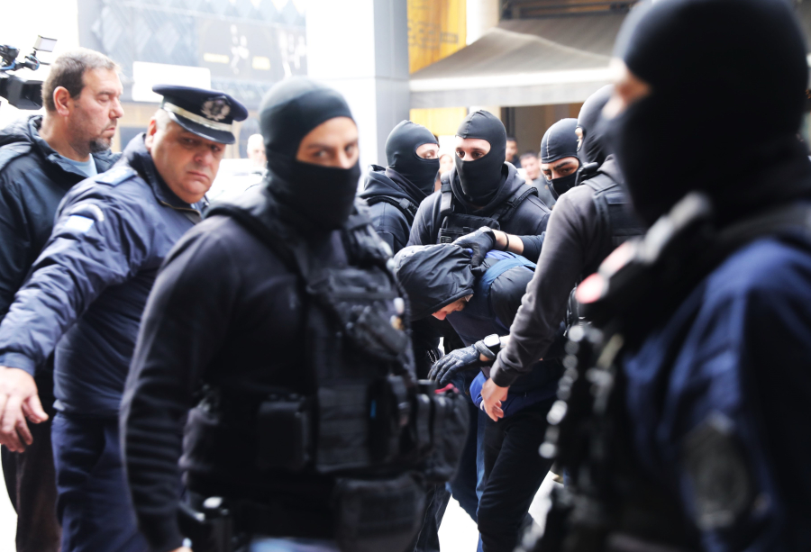 Ρέντη: Βαρύτερο κατηγορητήριο για τον 18χρονο μετά τον θάνατο του 31χρονου αστυνομικού