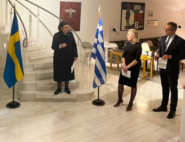 Ο μοναδικός σφραγιδοκύλινδρος της Ασίνης επανενώνεται στο Αρχαιολογικό Μουσείο Ναυπλίου