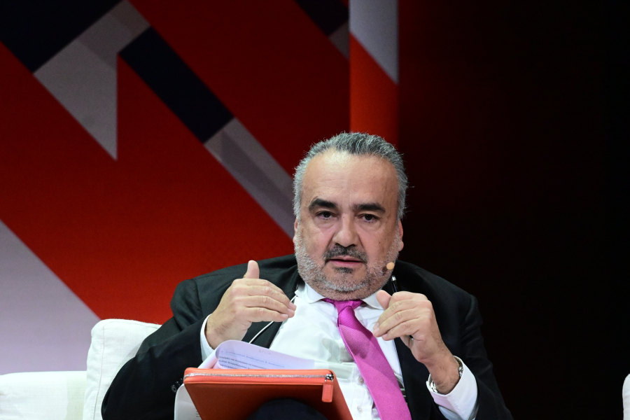 «Μπετόν» οι δικηγορικοί σύλλογοι υπέρ Βερβεσού