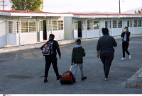 Χτύπησαν μαθητή στο κεφάλι με ρόπαλο σε σχολείο στην Ελευσίνα