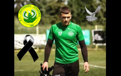 «Έφυγε για την γειτονιά των αγγέλων ο Βασίλης Κόλιος»: Νεκρός 18χρονος ποδοσφαιριστής