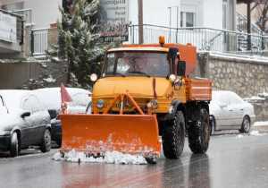 Χιονίζει τώρα στην Αθήνα - Που έχει διακοπεί η κυκλοφορία